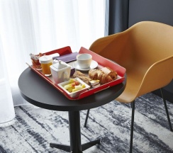 Одноместный номер Standard с балконом односпальная кровать в Mercure Paris Bastille Saint Antoine
