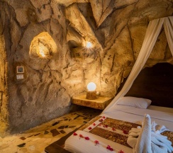 Двухместный Room Royal Cave двуспальная кровать в Caves Beach Resort Hurghada - Adults Only - All Inclusive