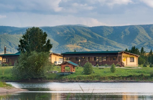 с. Новотырышкино: Отель Золото Алтая