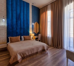 Четырёхместный номер Deluxe в Royal Palace Hotel Baku