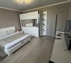 Квартира в Апартаменты на Виктора Денисова 26
