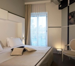Двухместный номер Deluxe с видом на море двуспальная кровать в Hotel Piccolo Portofino
