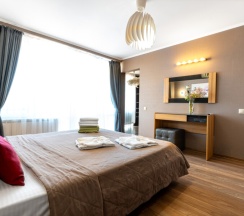 4 комнатный люкс с кухней и балконом в Venezia