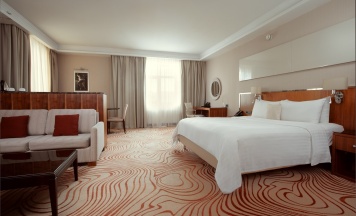 Супериор с 1 кроватью "King size" в Grand Autograph Hotel Novosibirsk