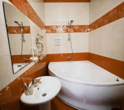 2 SUITE 5 в Lotos