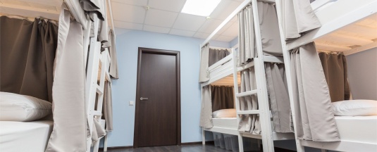 6 Многоместный мужской номер в By Richotels