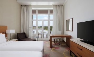 Улучшенный номер с видом на береговую линию кровати Twin в Radisson Завидово