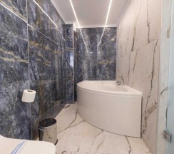 Люкс с видом на море в Modern Luxury Hotel