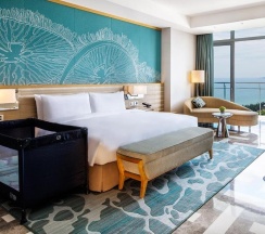 Двухместный номер с видом на океан двуспальная кровать в Atlantis Sanya