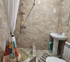 Двухместный семейный люкс Classic с видом на горы двуспальная кровать в Атмосфера