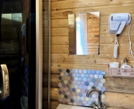 Номер комфорт с 1 двуспальной кроватью №6 в Душа гор