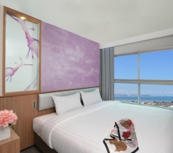 Двухместный номер Grand Deluxe с балконом двуспальная кровать в Centre Point Prime Hotel Pattaya