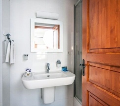 Двухместный номер Standard двуспальная кровать в Aika Hotel Alaybey
