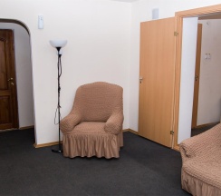 2-комнатный номер люкс с 2 двуспальными кроватями в Месягутово