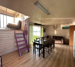 Коттедж Standard с балконом и с красивым видом из окна в Sanino space