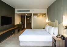 Двухместный номер Standard двуспальная кровать в Holiday Inn Express Bangkok Sukhumvit 11, an IHG Hotel