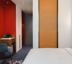 Премиум Кинг с видом во двор в Maidens Hotel Moscow