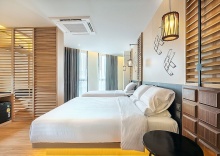 Трёхместный номер Deluxe в Phra Nakhon Poshtel