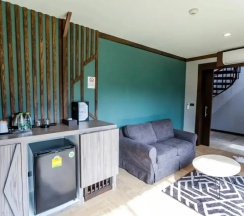 Двухместная вилла Deluxe с видом на бассейн (двуспальная кровать) в Chaokoh Phi Phi Hotel & Resort