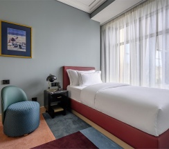 Премьер с 2 спальнями в Enzo by Zont Hotel Group