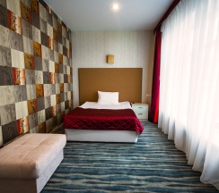 Трехместный люкс в Дружба