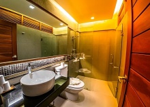 Трёхместный номер Standard в J4 Hotel Samui