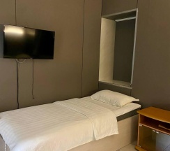 2-местный номер стандарт (без окна) в Holiday hotel