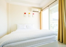 Номер Standard с балконом в Lotus Suite Hua Hin