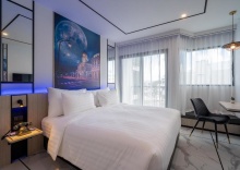 Двухместный номер Deluxe двуспальная кровать в Ratri Hotel Phuket Old Town