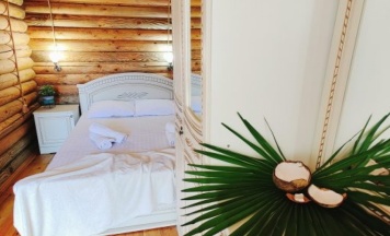  1-комнатный 2-х местный Домик с мини-кухней и террасой в Кокос