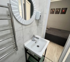 Апартаменты студия с 1 двуспальной кроватью #4 в Art-hotel Nataliia (Арт Наталия) на улице Сергиевская
