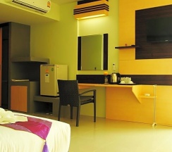 Двухместный номер Grand Deluxe 2 отдельные кровати в Am Surin Place