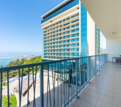 Трехкомнатные улучшенные апартаменты с двумя спальнями (7 этаж) в Real Apartments Sochi