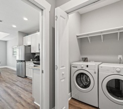 Коттедж с видом на океан в Amazing New 3br/2ba Laguna Beach! / 6p Golf Cart: 2 Mins to Beach/west PCB
