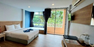 Карон: Отель Karon Living Room