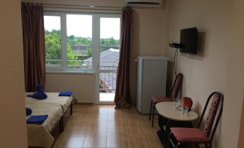 Люкс с балконом в Dionisy