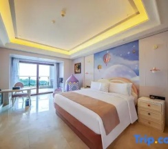 Двухместный семейный номер Standard с видом на море (двуспальная кровать) в Tangla Hotel Sanya