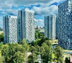 Апартаменты c 1 комнатой с балконом и с красивым видом из окна в Апартаменты на Революции 52в