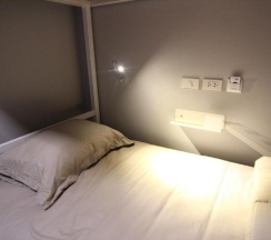 Четырёхместный номер Standard в The Moon Hostel Hua Hin