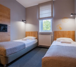 2-местный номер с общей ванной комнатой (раздельные кровати) в Friday center