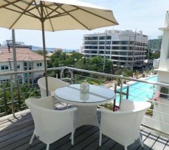 Апартаменты с 2 комнатами в Westbury Residence