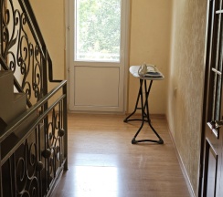 Семейный номер Standard с балконом и с красивым видом из окна в Дом на море 77