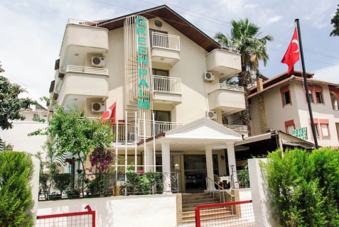 Армуталан: Отель Green Palm Hotel