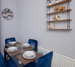 Коттедж в Air Host and Stay - Arkles House sleeps 7