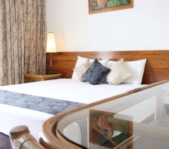 Студия с балконом в The Melanesian Port Vila Hotel