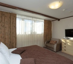 Двухместный полулюкс двуспальная кровать в Губернский