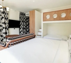 Люкс с 2 комнатами в Sugar Marina Hotel -POP- Kata Beach
