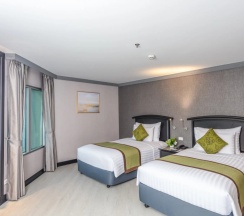 Четырёхместный люкс Space Zone Presidential 2-Bed в Baiyoke Sky Hotel