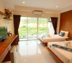 Двухместный номер Deluxe 2 отдельные кровати в Good Nice Hotel Patong