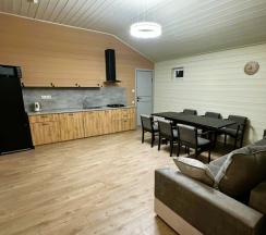 Домик четырёхкомнатный в Горы Архыза